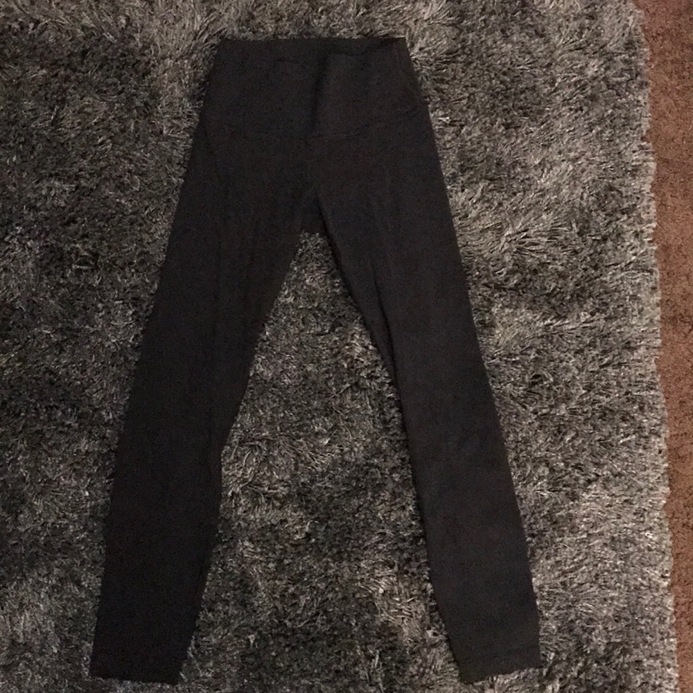 Lululemon black leggings